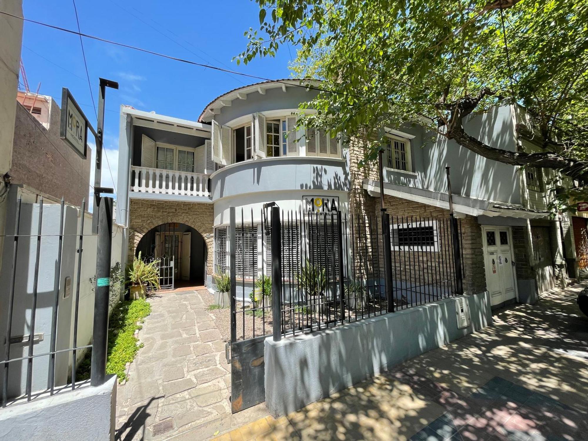 Hostel Mora